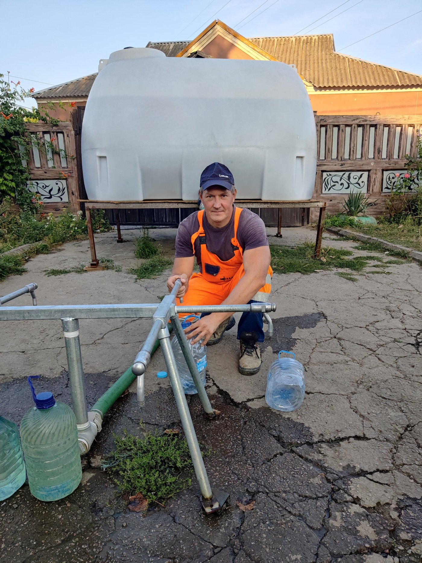 Water filling station